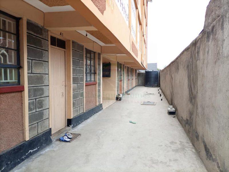 A vacant 2 bedroom unit available in Shabaab