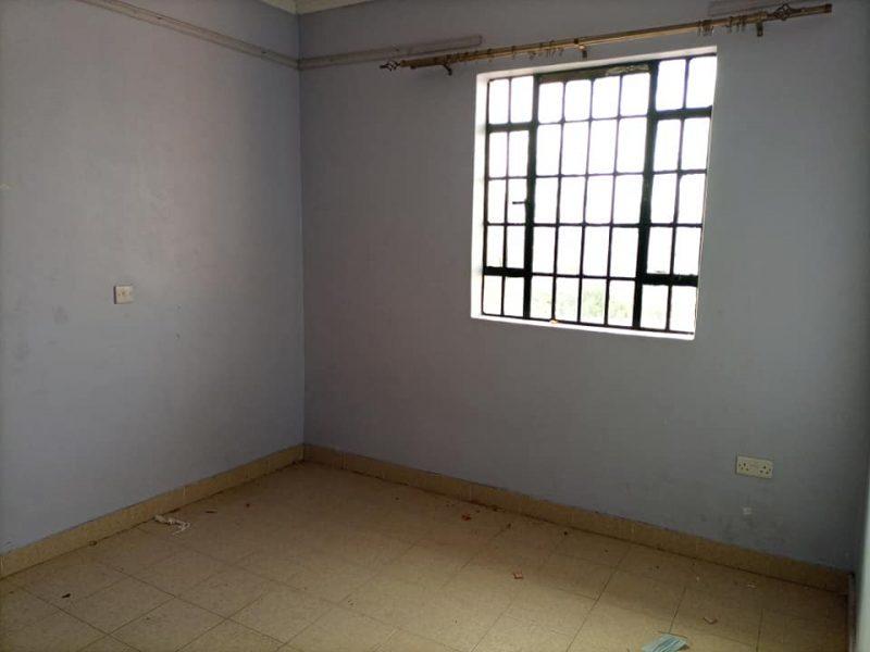 Spacious 2 bedroom unit in Kenlands to let