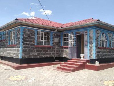 Modern family house in zaburi