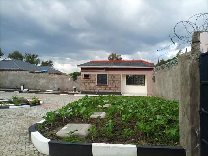 3Bedroom Family house on sale