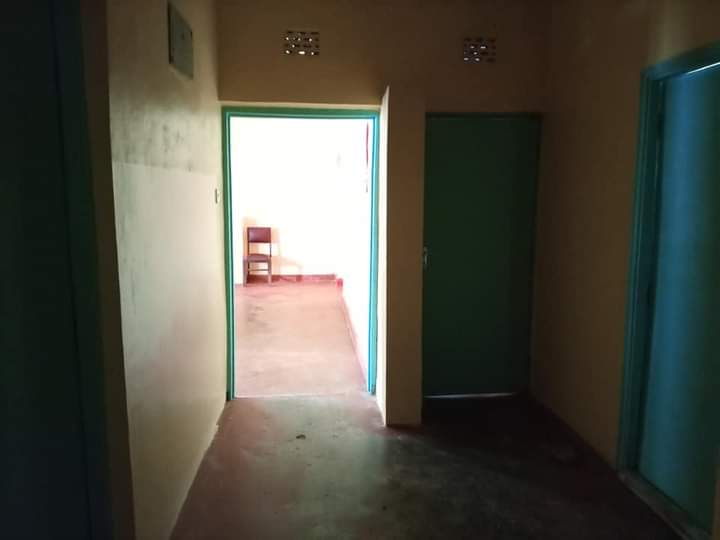 3bedroom bungalow for rent at teachers