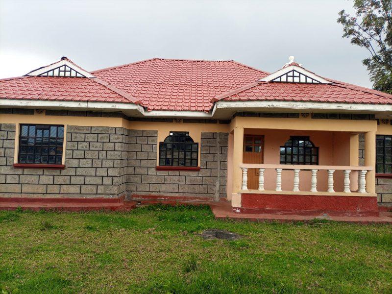 3bdrm bungalow at Methodist lanet Nakuru,
